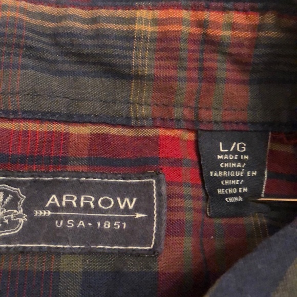 Arrow Long Sleeve Plaid Button Down Shirt - Picture 2 of 8